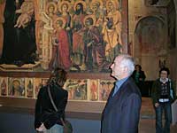 Dopo la presentazione nella chiesa di San Francesco, ora la visita  in Sant'Andrea