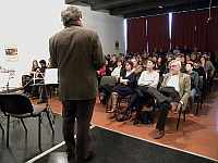  Enzo Gibellato presenta la mostra 